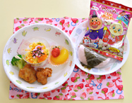 おひな様の日の給食